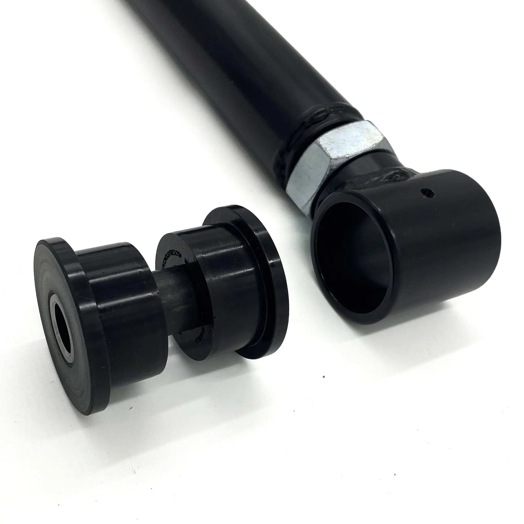 2003-2007 Dodge Ram 2500 3500 high clearance adjustable control arms kit installed on truck suspension system