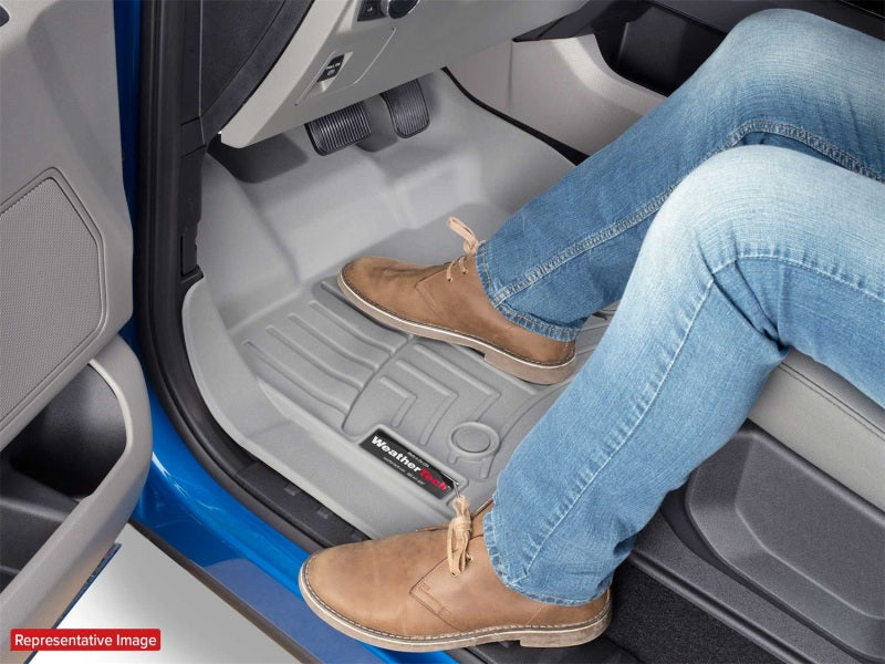 WeatherTech 2023 Ford SuperDuty SuperCab (1st Row Console/Bench Carpeted) 1st Row FloorLiner - Tan