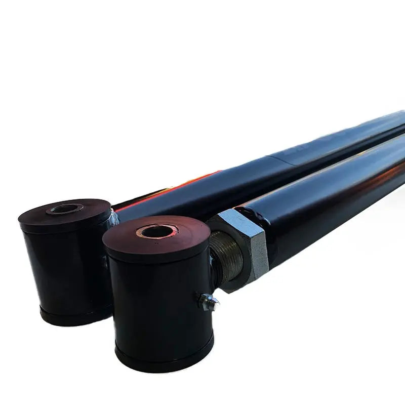 Heavy-duty ladder bars installed on 1999-2006 Chevrolet Silverado 1500 for improved traction and axle control