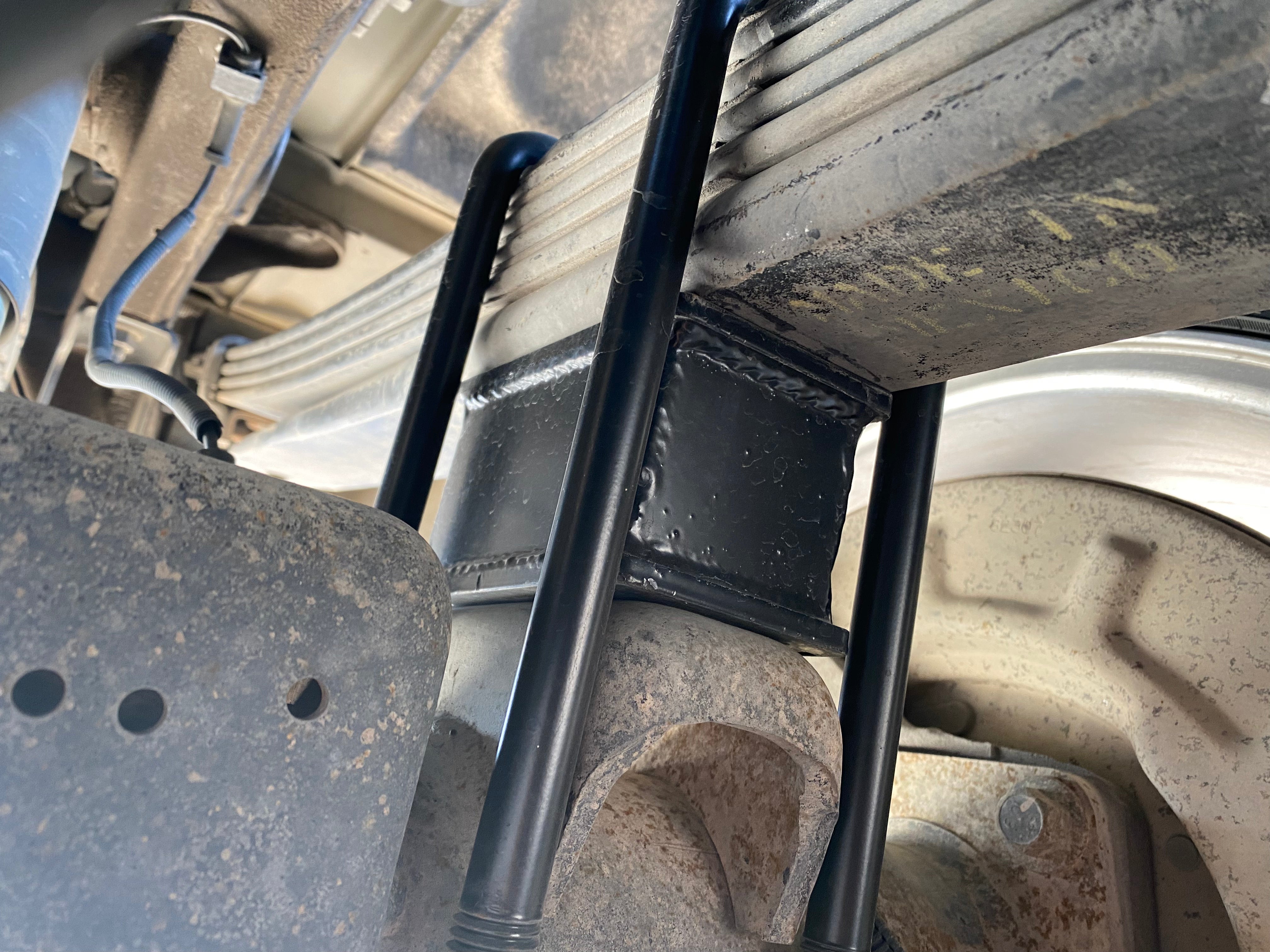 3" Rear Lift Blocks for 2011–2024 Chevy Silverado & GMC Sierra 2500HD/3500HD | Apoc Industries