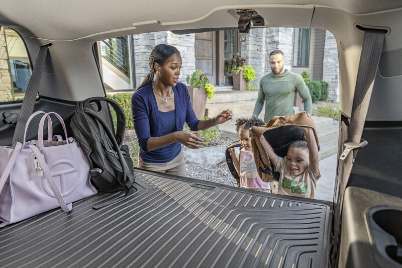 Husky Liners 10-12 Toyota 4Runner WeatherBeater Black Rear Cargo Liner (Sliding Cargo Area)