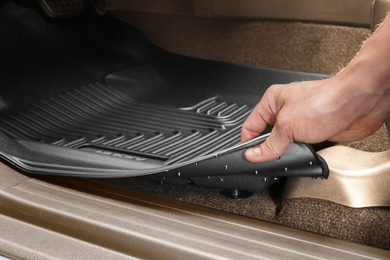 Husky Liners 07-14 Toyota Tundra Classic Style Center Hump Black Floor Liner